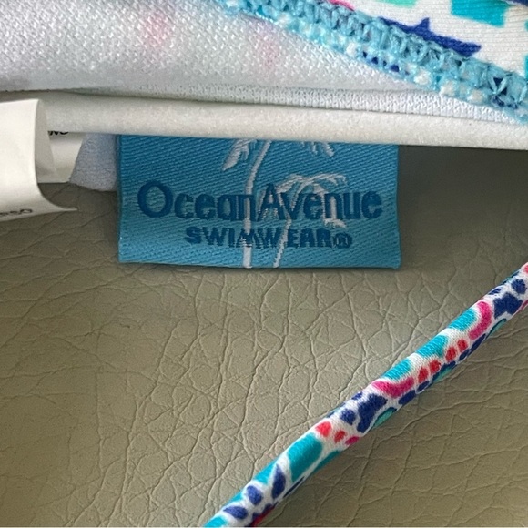 Ocean Avenue swimwear mosaic peek tankini top NWT size large adjustable straps - Picture 8 of 14